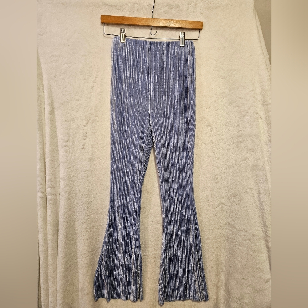 Urban Outfitters Blue Velvet Pants Size Petite Small, Pleated, Elastic Waist